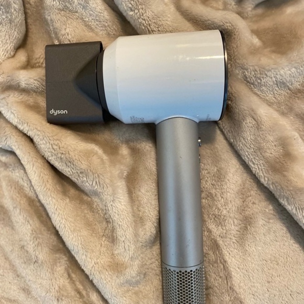 Dyson blow dryer